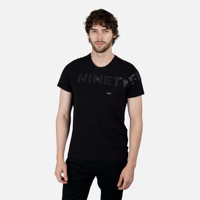 Camiseta Manga Corta Color Negro Para Hombre