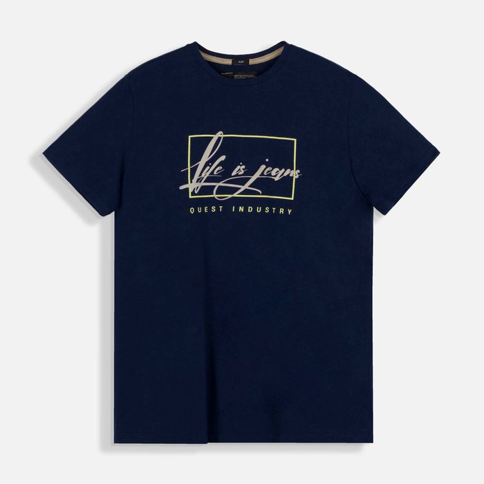Camiseta Estampado Localizado Color Azul Oscuro Para Hombre