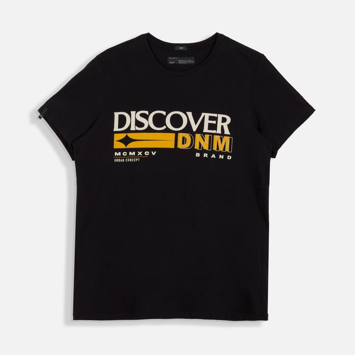 Camiseta Estampado Localizado Color Negro Para Hombre