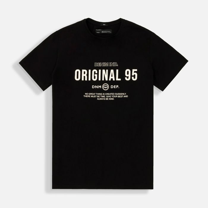 Camiseta Estampado Localizado Color Negro Para Hombre